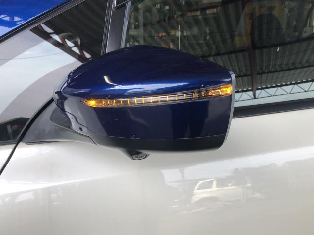 リーフ ZAA-ZE1 左 助手席 ドアミラー サイドミラー ウィンカー カメラ ムラカミ 96302-5SK8A 自社品番250002 色XBK