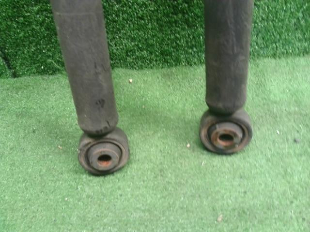 ハスラー 5AA-MR92S リアストラット ショック 左右 スプリング バネ 41810-59S10 自社品番250011