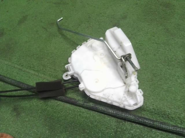 フリード DAA-GP3 左フロントドアロックソレノイド 左Fドアロック 助手席側 72150-SYY-J02 自社品番250073