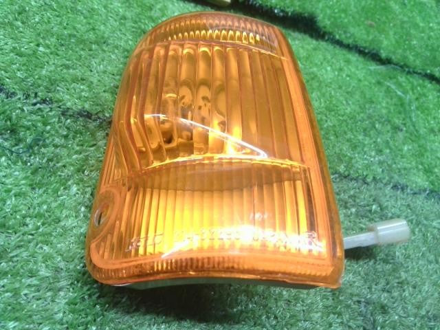 エブリィ V-DE51V 右クリアランスランプ ウインカー 運転席側 コイト 214-32293 36420-55F00 自社品番250092
