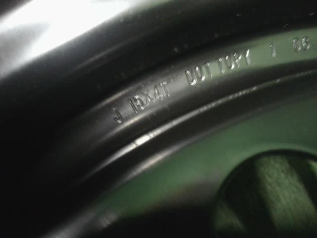 キューブ DBA-Z12 スペアタイヤ 1本 純正 T125/70D15 J15×4T 4穴 PCD100 ハブ径60mm MAXXIS 自社品番250098