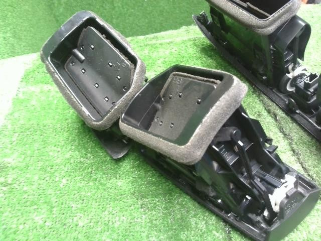 エクストレイル DBA-NT32 エアコン吹出口セット 左右 センター ルーバ 68750-4CE0A 自社品番250144