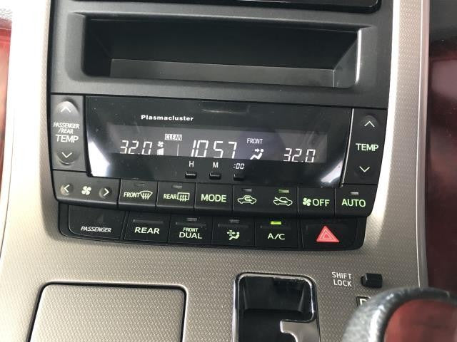 ヴェルファイア DBA-GGH25W トヨタ純正 クラスター オーディオパネル 吹出口付 ACスイッチ付 55405-58120 自社品番250156