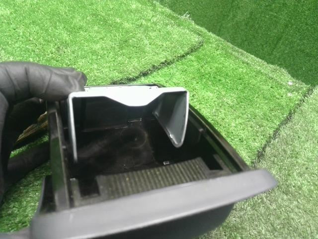 ハイゼット EBD-S211P 灰皿 自社品番250185