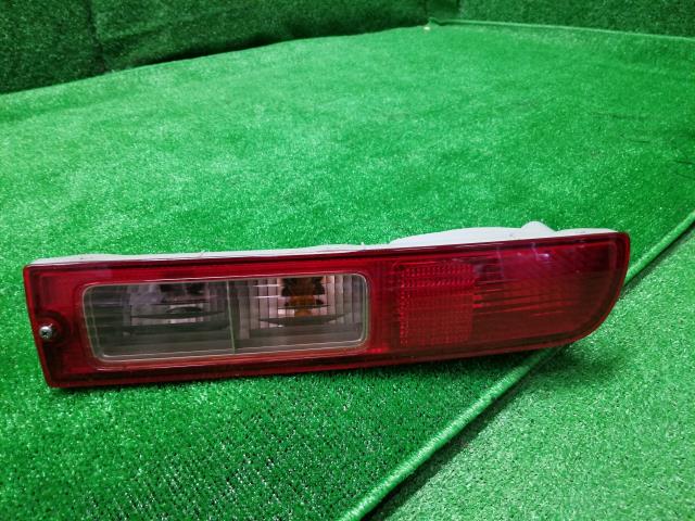 ハイゼット EBD-S331V 右テールランプ 右テールライト81550-B5020 自社品番230878