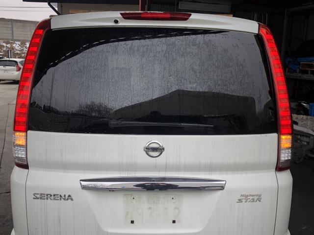 【中古】セレナ DBA-CC25 社外 左右テールランプ ライト BT-HU499 自社品番240741 QX1