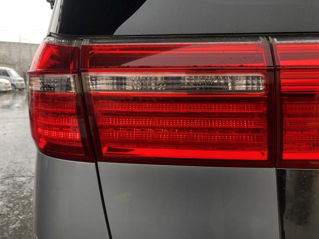 【中古】エリシオン DBA-RR5 テールランプ ライトセット 33551-SYK-003 自社品番240757 NH700M