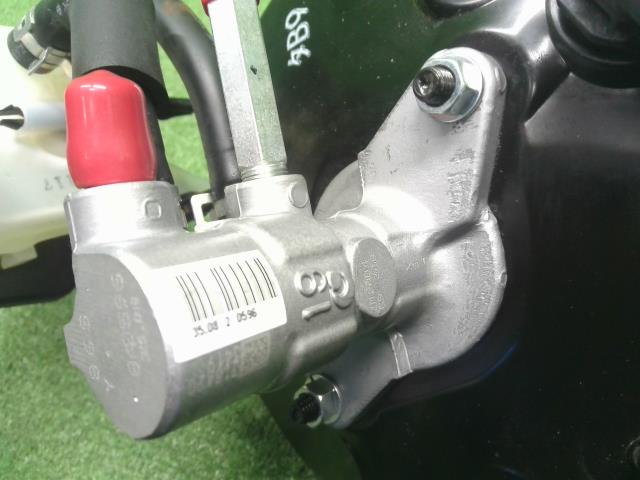 【中古】ピクシス EBD-S331M ブレーキマスター シリンダー マスターバック 47201-B5120 自社品番240775 W24