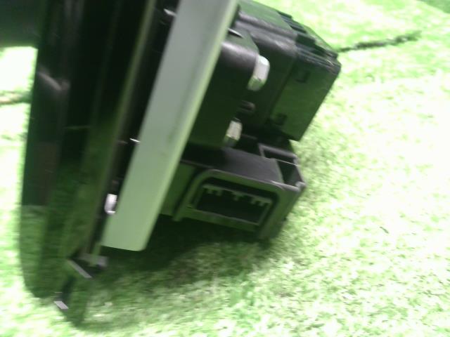 【中古】シャトル 6AA-GP7 シフトレバー 54130-T5C-J02ZF 自社品番240783 NH830M