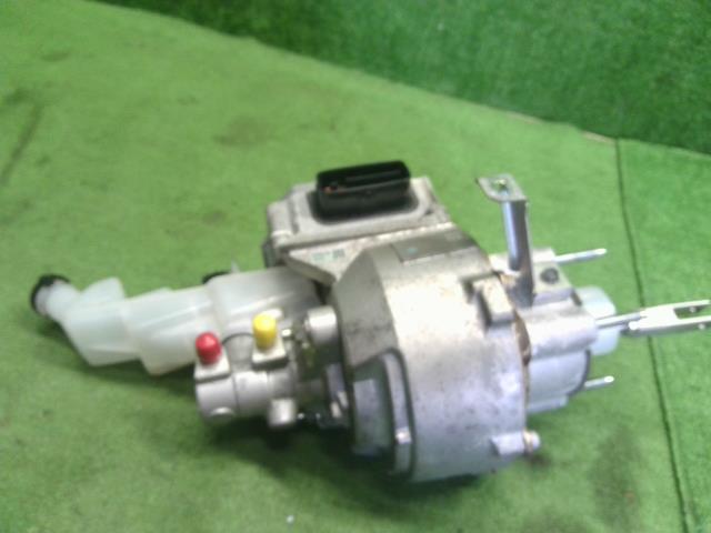 【中古】リーフ ZAA-ZE1 ブレーキマスター 46007-5SC1C 自社品番250002 XBK