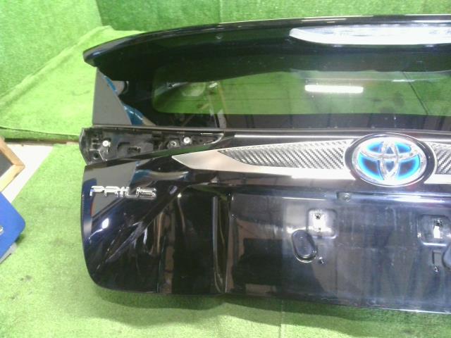 プリウス DAA-ZVW55 バックドア リアゲートドア 218 67005-47540 自社品番250013 色218