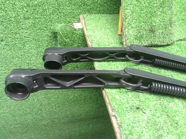 インプレッサ DBA-GT7 フロントワイパーアーム左右セット 86532FL000 自社品番250017