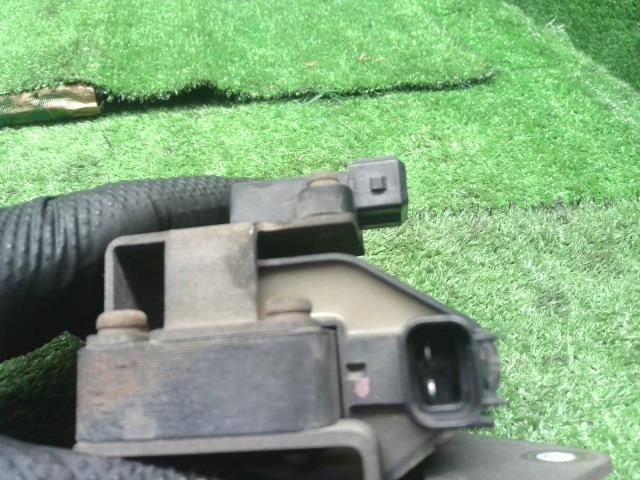 【中古】エブリィ V-DE51V イグニッションコイル 33410-50F50 自社品番250092 26U