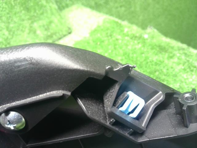 フォレスター 5BA-SK9 右サイドコンソールトリム 運転席側  自社品番250108