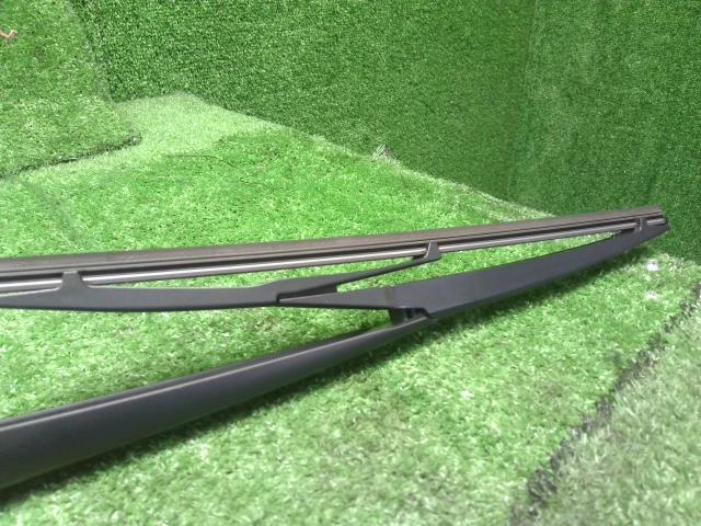 【中古】シエンタ DAA-NHP170G リアワイパーアーム 85241-52210 自社品番250303 5B6