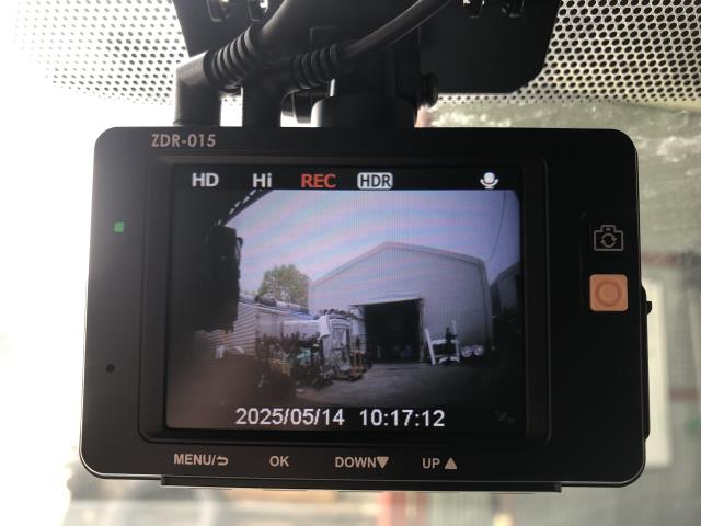 【中古】コムテック ZDR-015 ドライブレコーダー シエンタ外し 自社品番250303