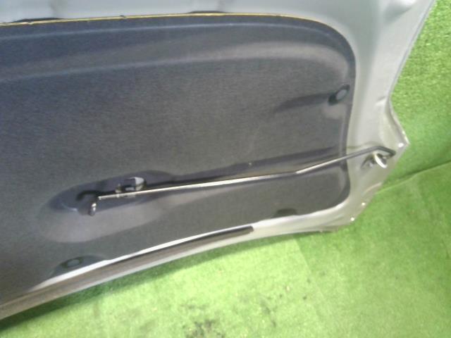 【中古】プリウス ZA-NHW20 ボンネットフード 53301-47030 自社品番250309 1C0