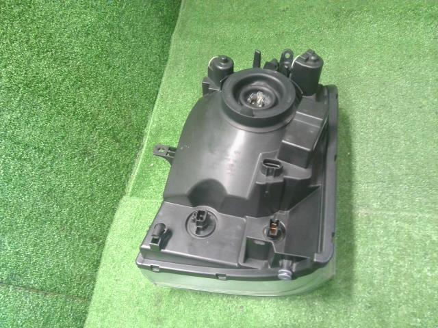 【中古】NV100クリッパー HBD-DR64V 左右 ヘッドランプ ライト 26064-4A00D 自社品番250316 26U