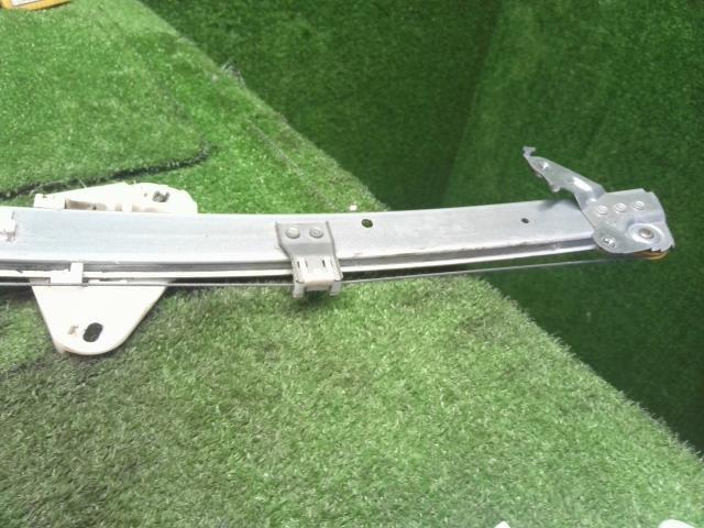 【中古】ヴェゼル DAA-RU3 左リアドアレギュレーターモーター 72750-T7A-003 自社品番250354 G539P