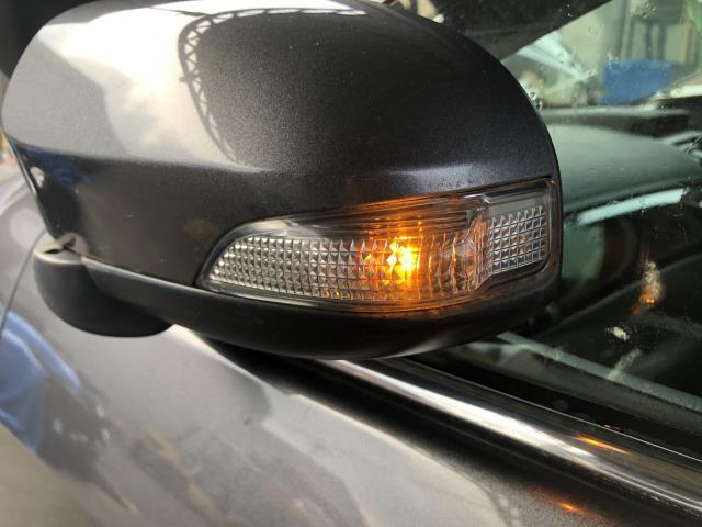 【中古】カムリ DAA-AVV50 左ドアミラー サイドミラー 87940-33A50 自社品番250372 1G3