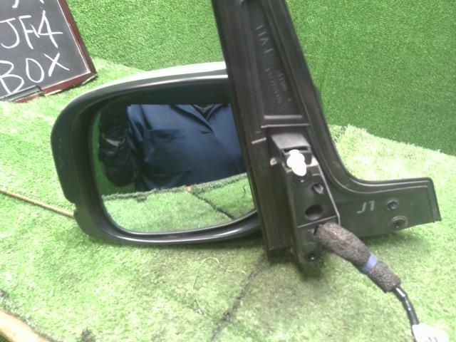 【中古】N-BOX DBA-JF4 左ドアミラー サイドミラー 76258-TTA-J11 自社品番250459 NH883P