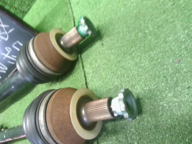 【中古】VW ポロ DBA-6RCBZ 左フロントドライブシャフト 6R0407761 自社品番250499