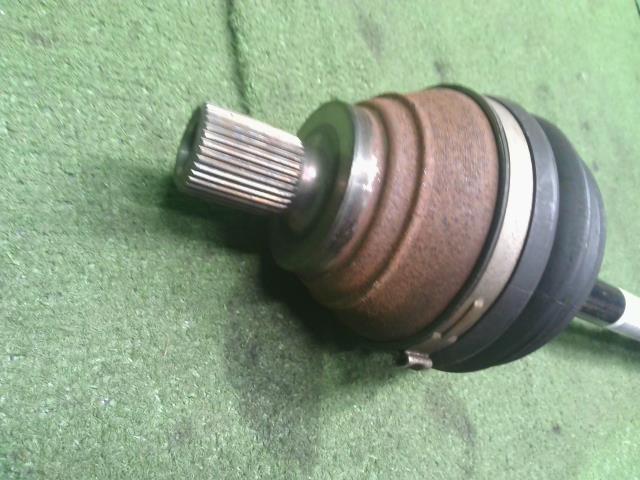 【中古】VW ゴルフヴァリアント 3AA-CDDLAV 右フロントドライブシャフト 自社品番250502