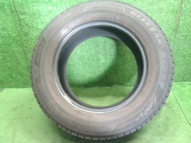 【中古】15インチ 冬 スタッドレスタイヤ 195/65R15 1本 ブリヂストン 21年製 BLIZZAKVRX3 自社品番250502