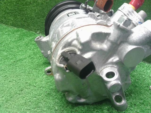 【中古】VW ゴルフヴァリアント 3AA-CDDLAV エアコン AC コンプレッサー 自社品番250502