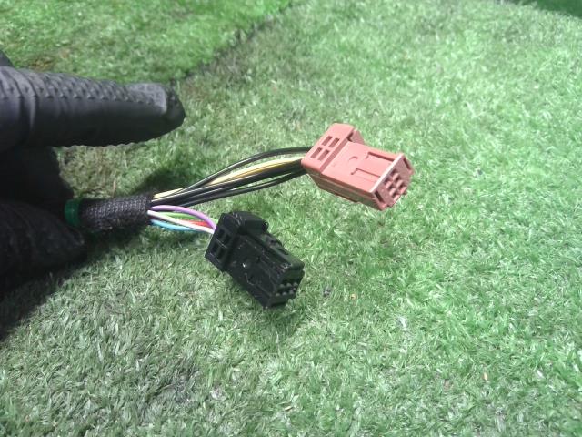 【中古】プジョー 208 ABA-A9HN01 右ドアミラー サイドミラー 自社品番250503