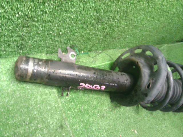 【中古】プジョー 208 ABA-A9HN01 右 フロント ストラット 自社品番250503