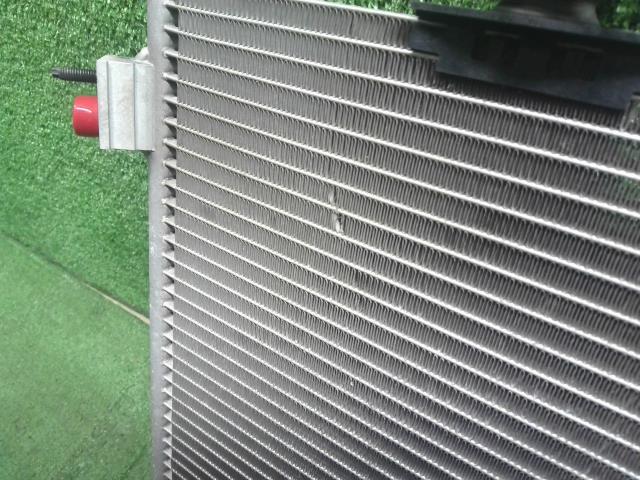 【中古】プジョー 208 ABA-A9HN01 コンデンサー 自社品番250503