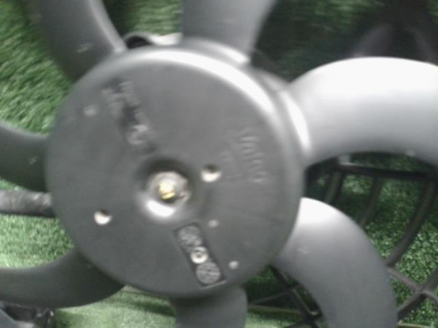 【中古】プジョー 208 ABA-A9HN01 電動ファン シュラウド 自社品番250503