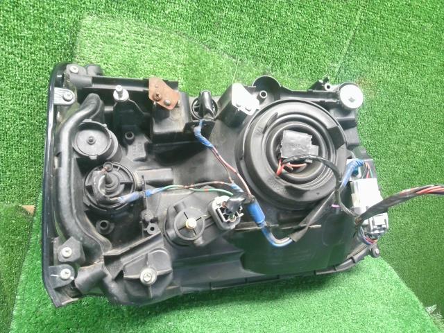 【中古】ミニキャブミーブ ZAB-U67V 左ヘッドランプ ヘッドライト 8301C471 自社品番250511 W37