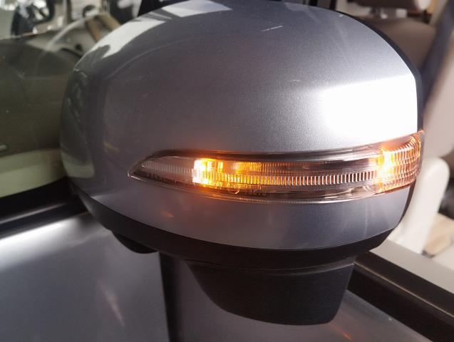 【中古】タント DBA-LA600S 左ドアミラー サイドミラー 87940-B2M20 自社品番250524 S28