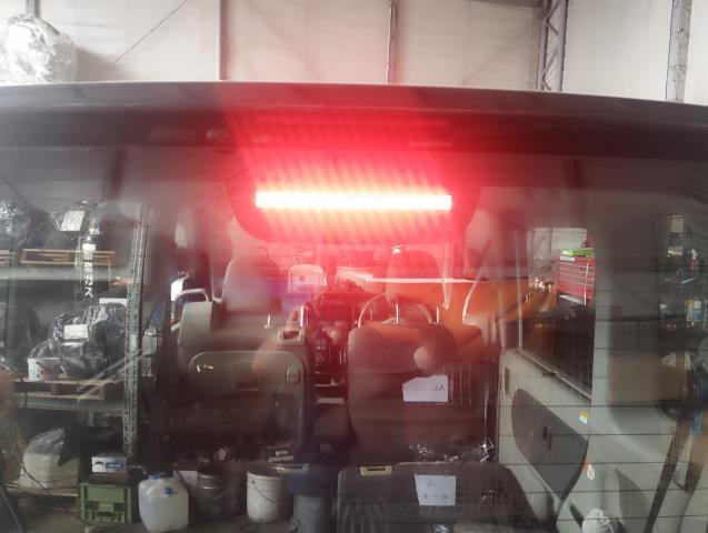 【中古】タント DBA-LA600S ハイマウントストップランプ 81579-B2040 自社品番250524 S28