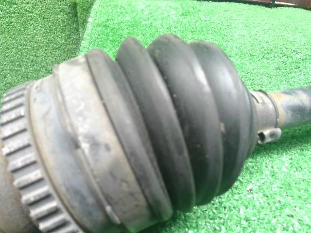 【中古】エブリィ HBD-DA17V 左 フロント ドライブシャフト 自社品番250565 26U