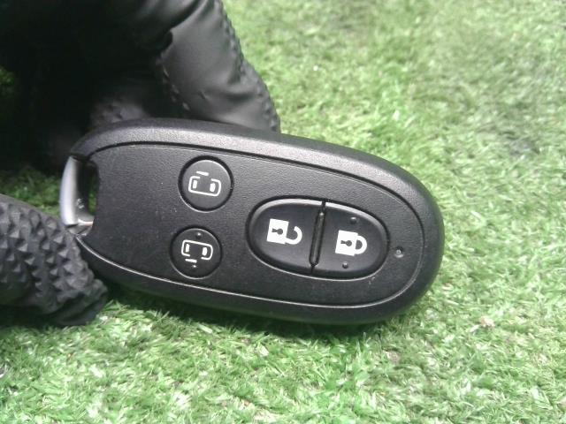 【中古】フレアワゴン DAA-MM42S キーレスリモコン スマートキー 1A13-67-5RY 自社品番250566 2BT