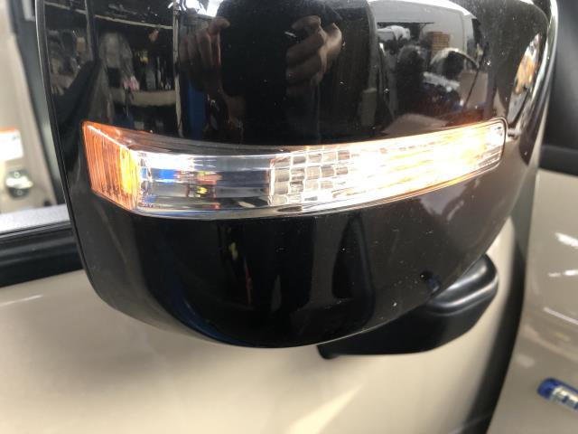 【中古】クロスビー DAA-MN71S 右ドアミラー サイドミラー 84710-76R50 自社品番250568 DWY