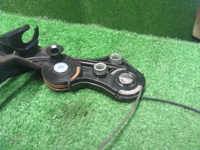 【中古】ソリオ DAA-MA36S 左パワースライドドアモーター 自社品番250578 ZVR