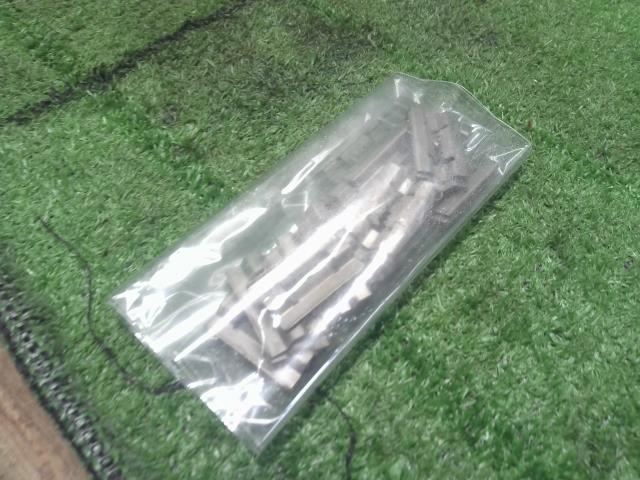 【中古】R2 ABA-RC1 ラジエーターフロントグリル 91123KG010 自社品番250594 02C