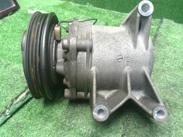 【中古】R2 ABA-RC1 エアコン コンプレッサー A/Cコンプレッサー 73111KJ010 自社品番250594 02C