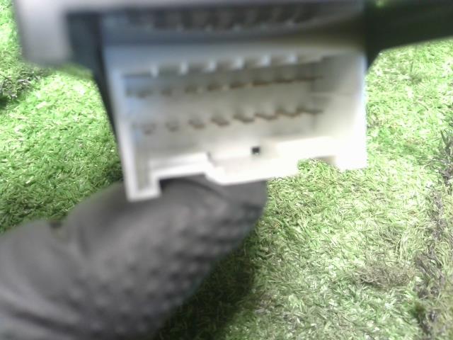 【中古】アルト DBA-HA24S パワーウインドウスイッチ 37990-72J20 自社品番250597 ZKS