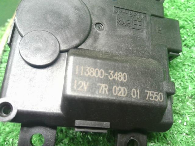 【中古】N-BOX DBA-JF1 エアコン サーボモーター 79350-TY0-941 自社品番250599 NH624P