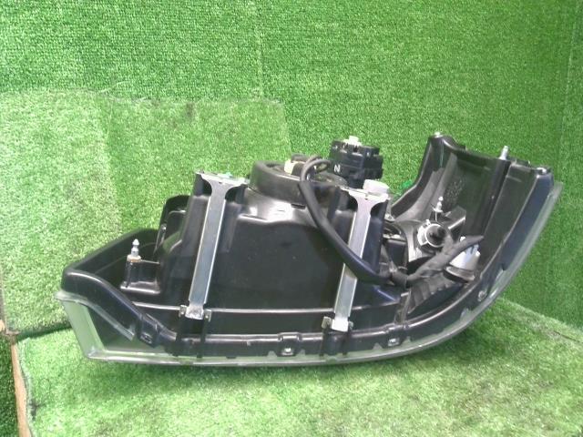 【中古】ハイゼット EBD-S510P 右 ヘッドランプ ヘッドライト 81130-B5130 自社品番250602 W19