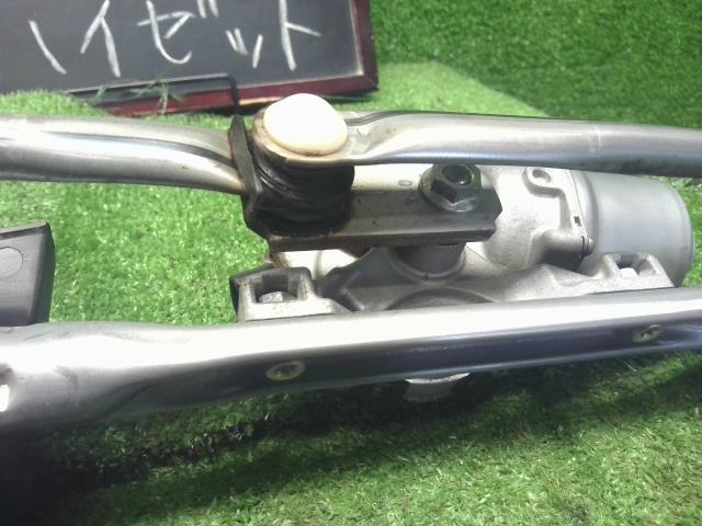 【中古】ハイゼット EBD-S510P フロント ワイパー モーター 85110-B5011- 自社品番250602 W19