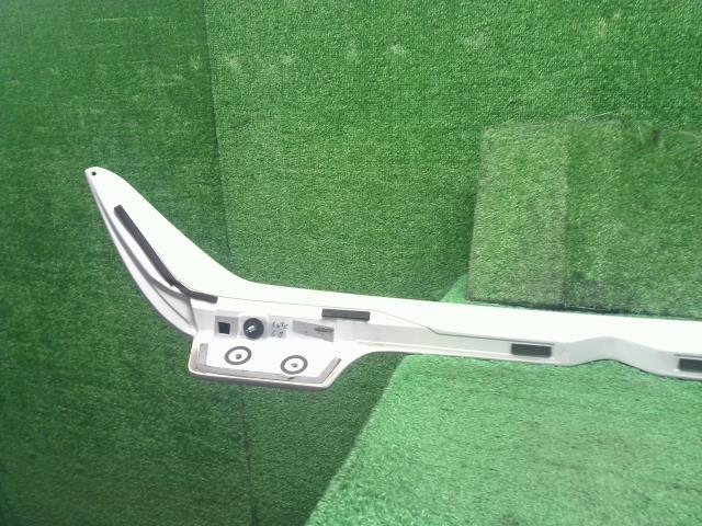 【中古】Nismo ニスモ ノート DBA-E12 リア スポイラー バックドア 用 96032-1A92A 自社品番250620 QAB