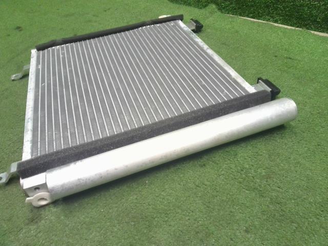 【中古】ワゴンR DBA-MH34S コンデンサー 95310-50M01 自社品番250624
