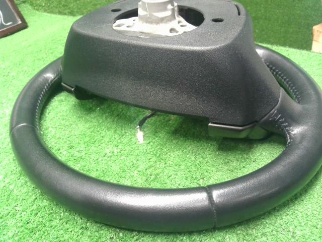 【中古】プリウスα DAA-ZVW41W ステアリングホイール ハンドル 45100-47210-C0 自社品番250678 202