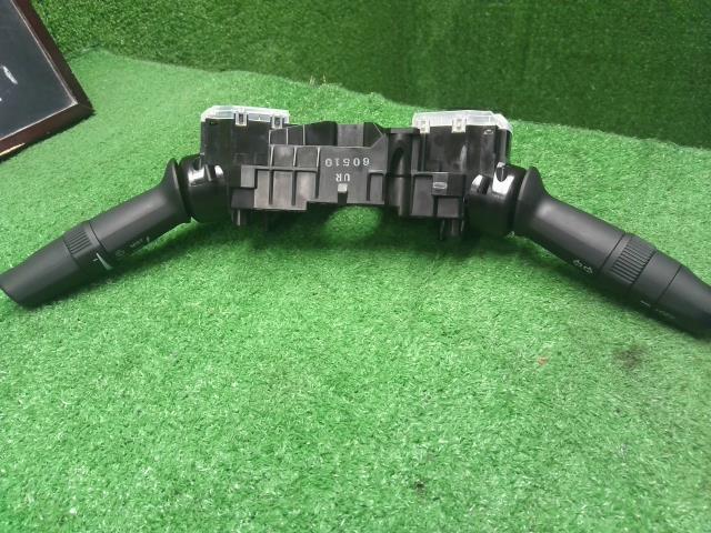 【中古】アコード DAA-CR7 ディマースイッチ コンビネーション スイッチ 自社品番250679 NH788P